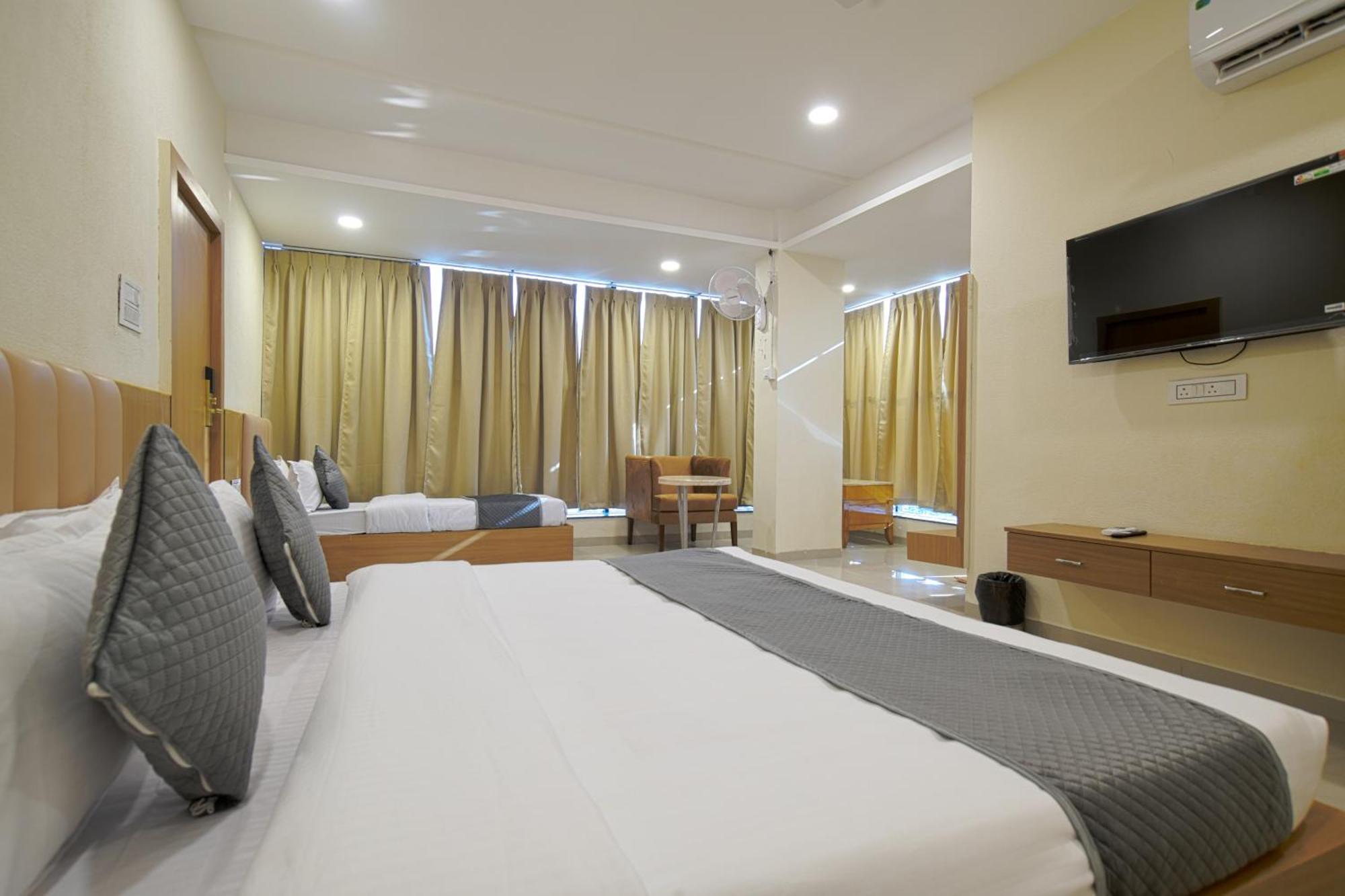 Hotel Shivlok Удджайн Номер фото