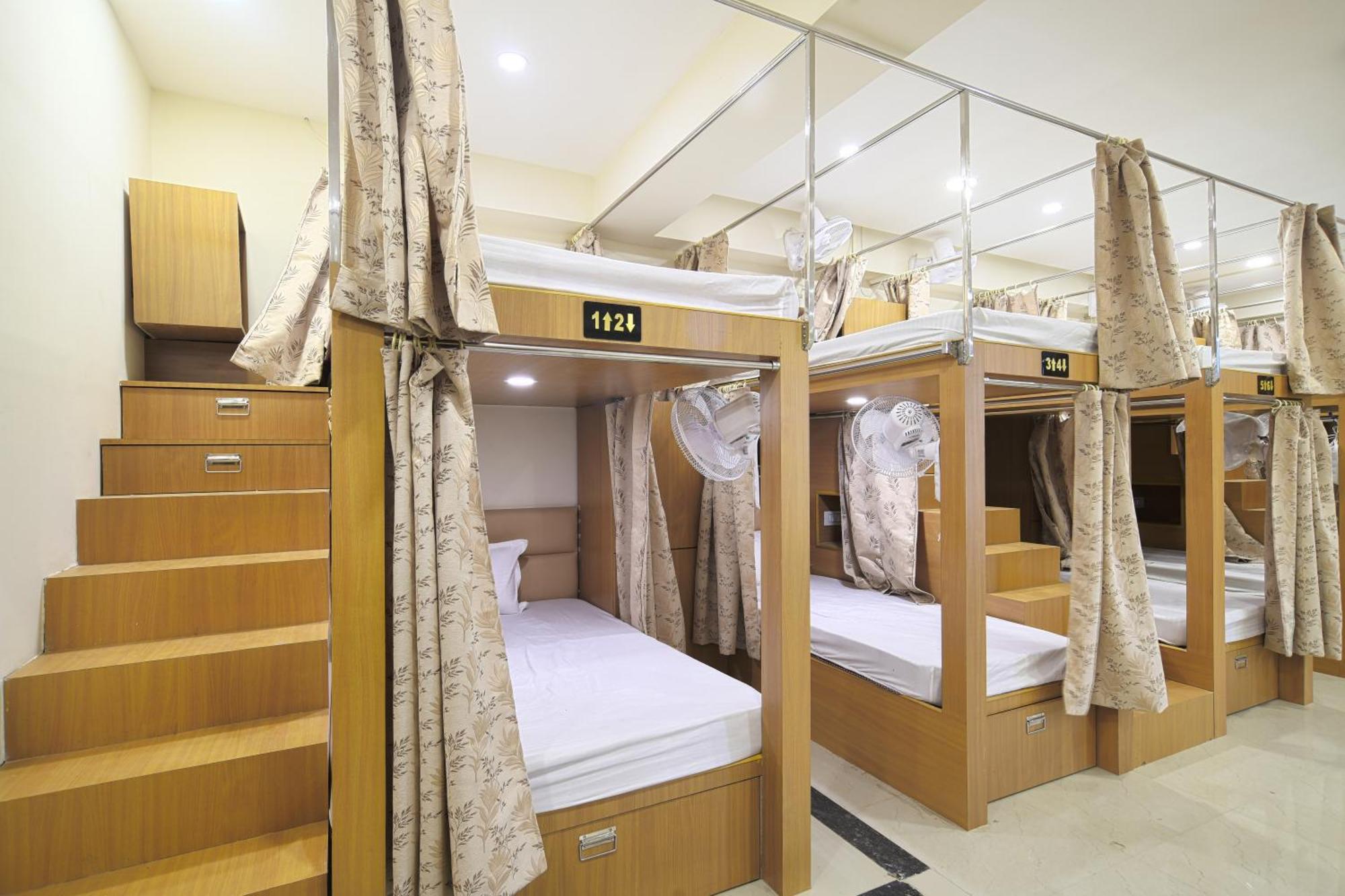 Hotel Shivlok Удджайн Экстерьер фото