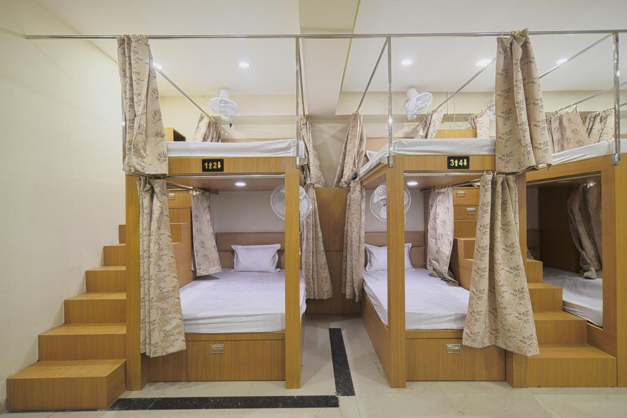 Hotel Shivlok Удджайн Экстерьер фото