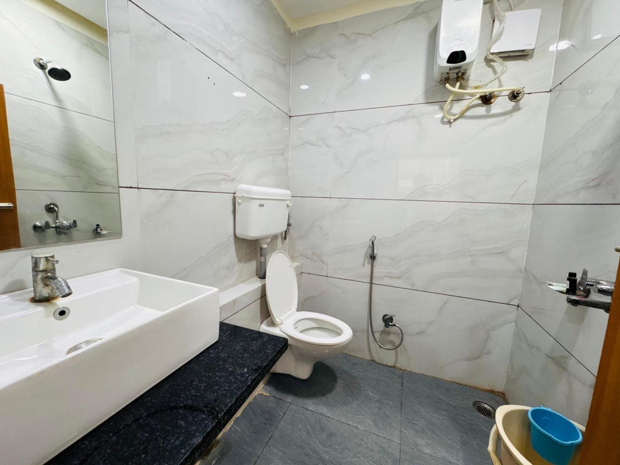 Hotel Shivlok Удджайн Экстерьер фото